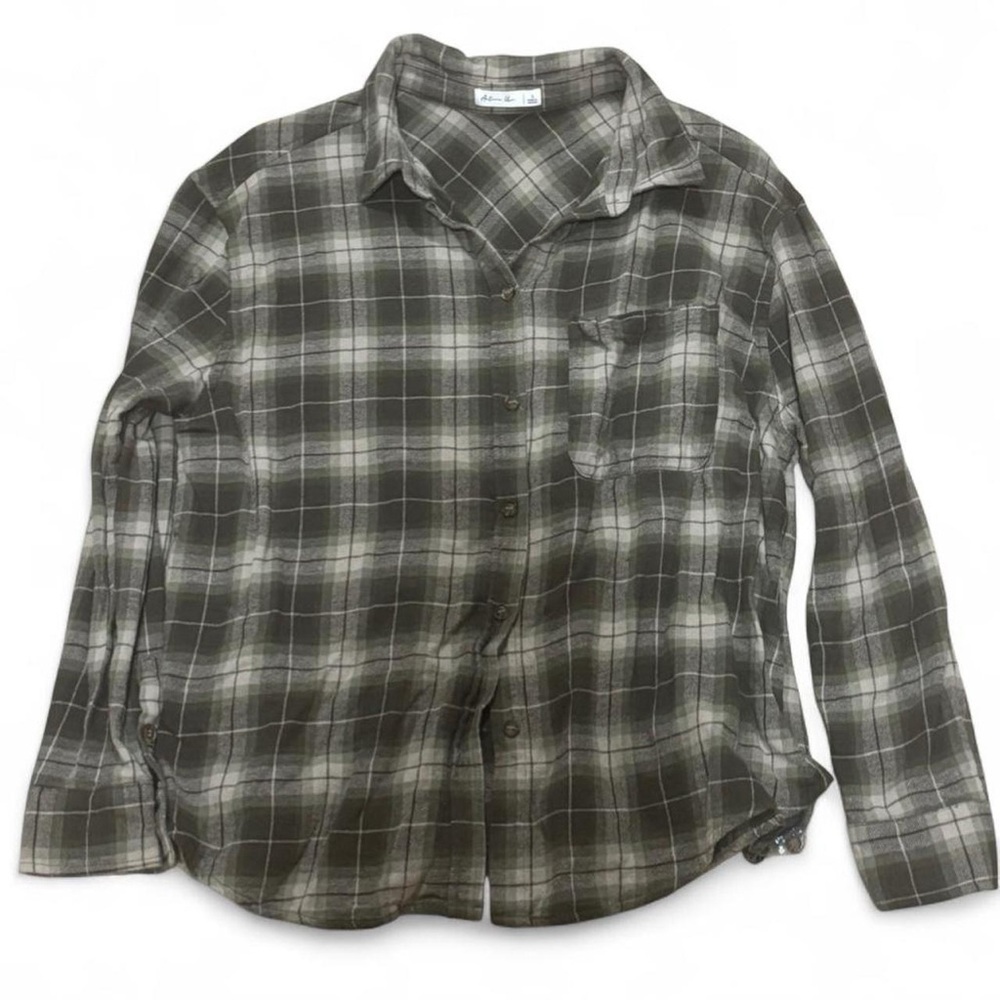 Green Plaid Button-Up Shirt